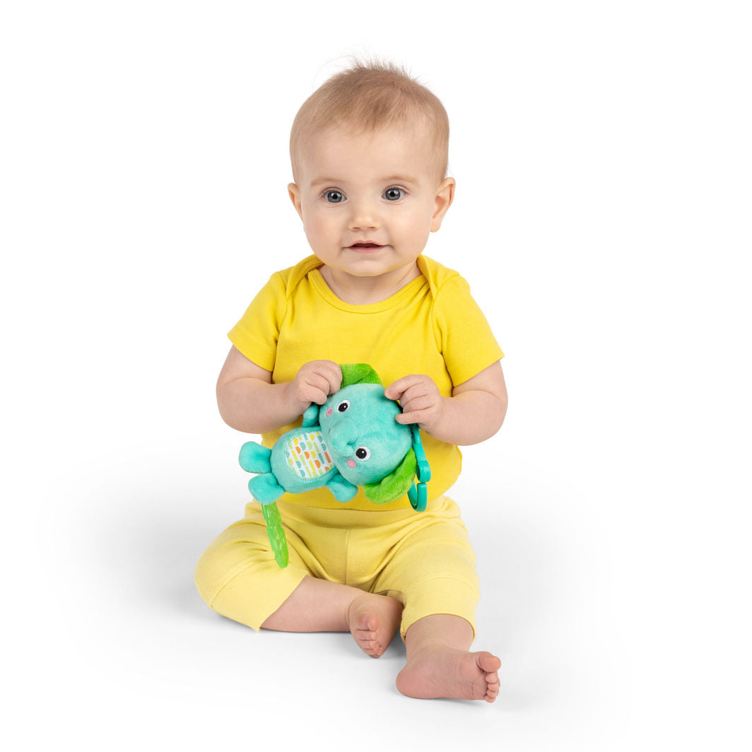 Bright Starts Aktivitetsophæng m lys og lyd, Tug Tunes™ - Elefant
