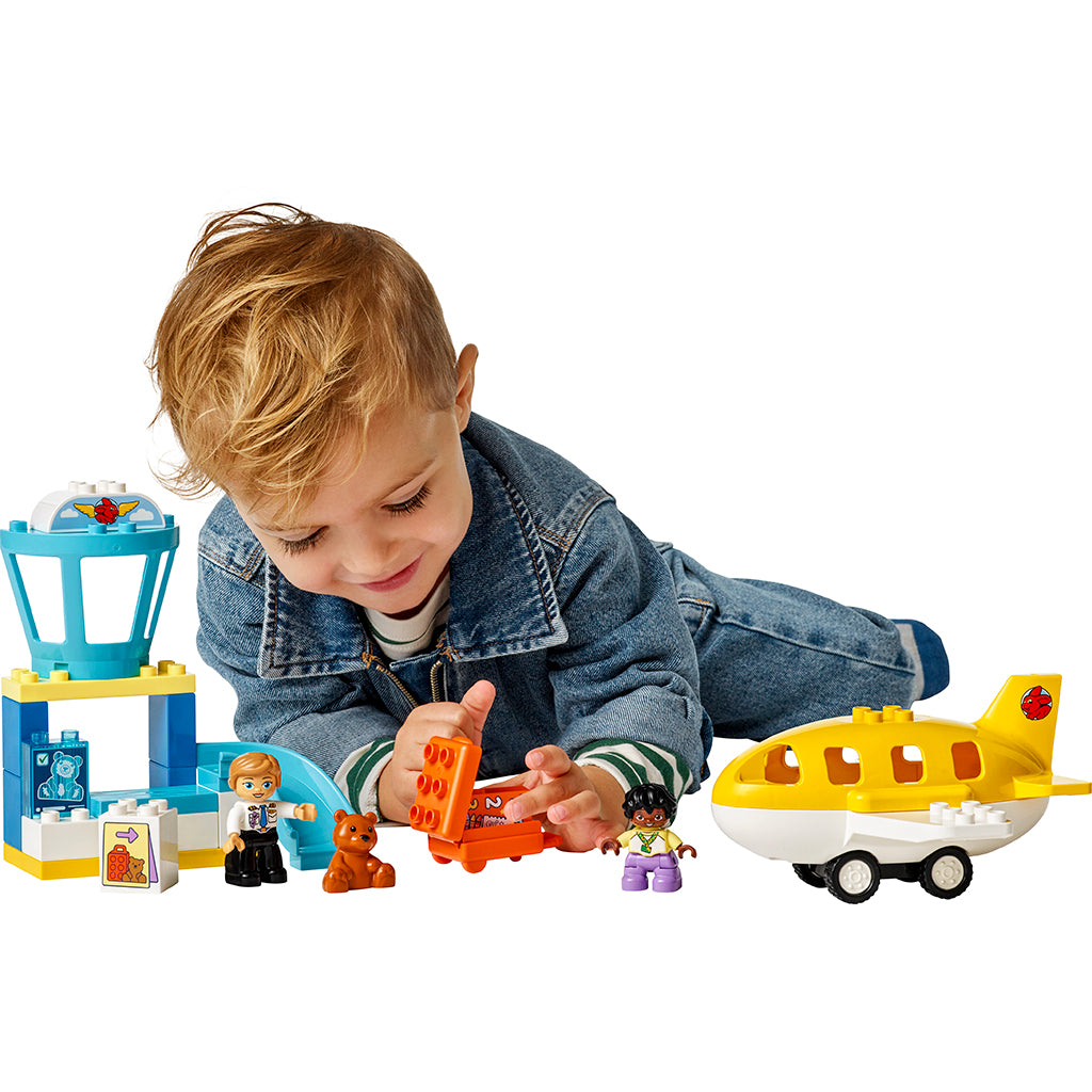 LEGO® DUPLO® Town, First Time at the Airport