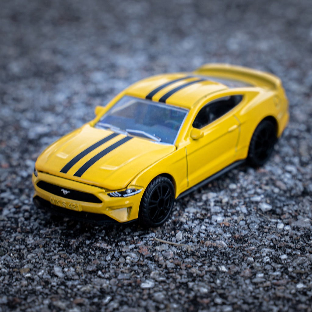 Siku Toy Car, Ford Mustang GT - 7.8 x 9.7 cm