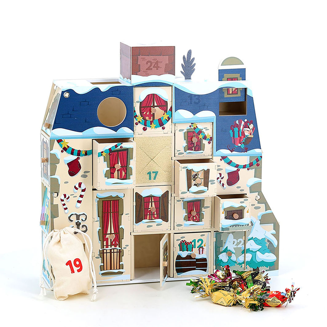 Vilac Adventskalender, Adventshus med 24 rum
