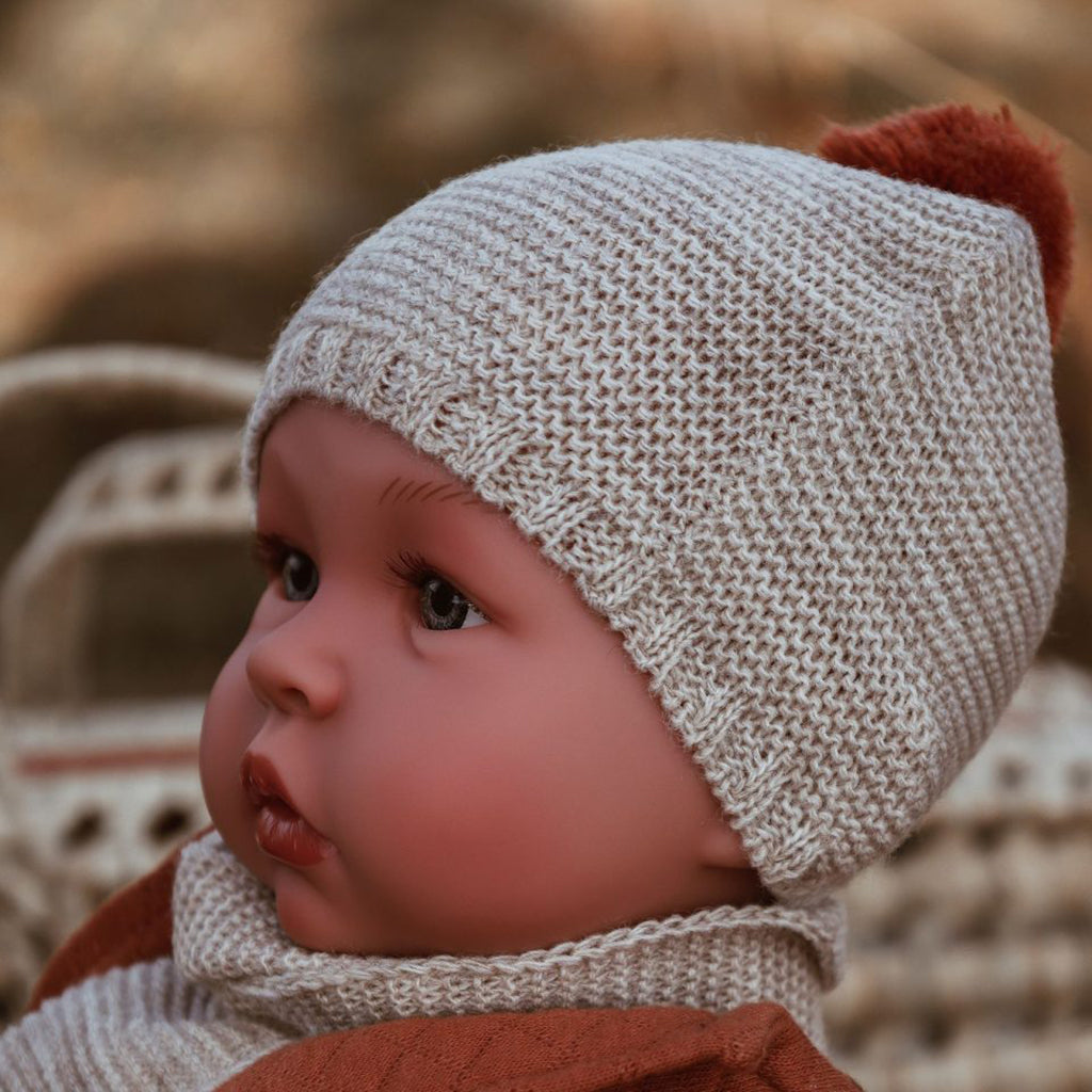 Así Clothing for Baby Doll, Size 46 cm – Knitted Hat in Rust