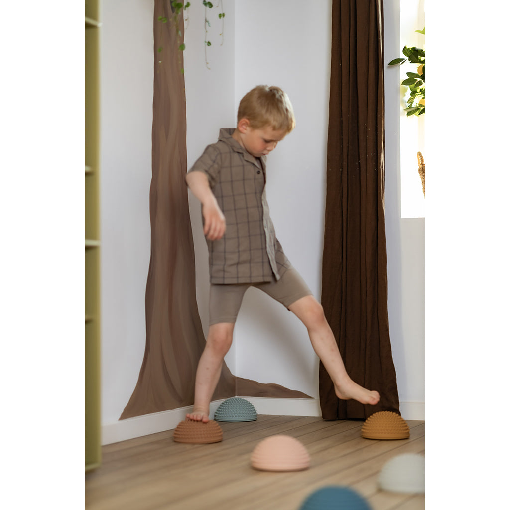 Discover "Find that Hippo," Sansesten Set with 4 Pieces - Sunrise Edition