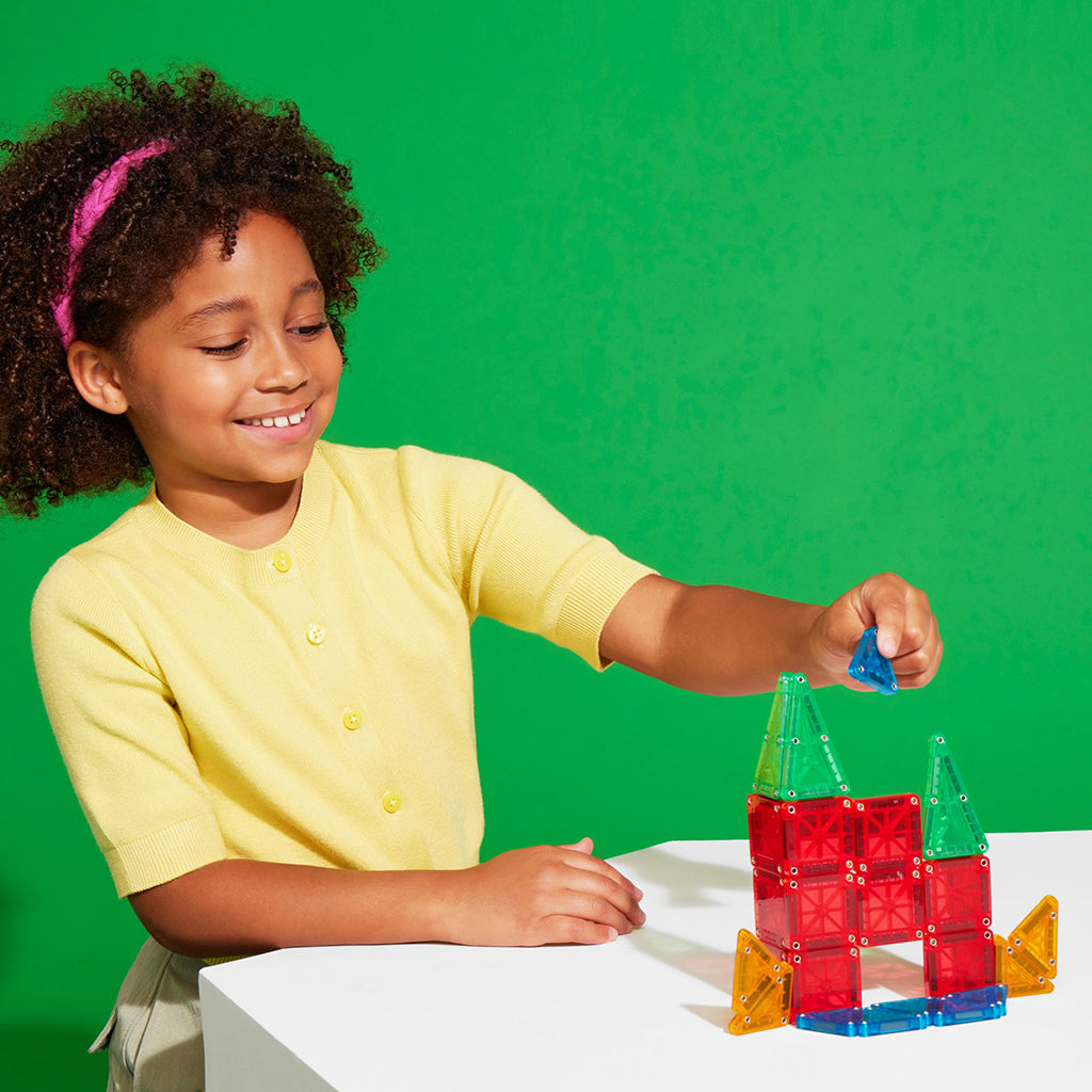 Magna-Tiles MicroMags Travel Set, Magnetic Construction Kit with 26 Pieces