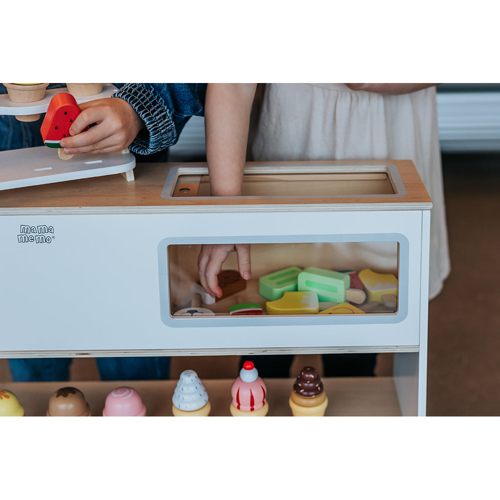 Mamamemo isbutik med fryser (uden legemad)