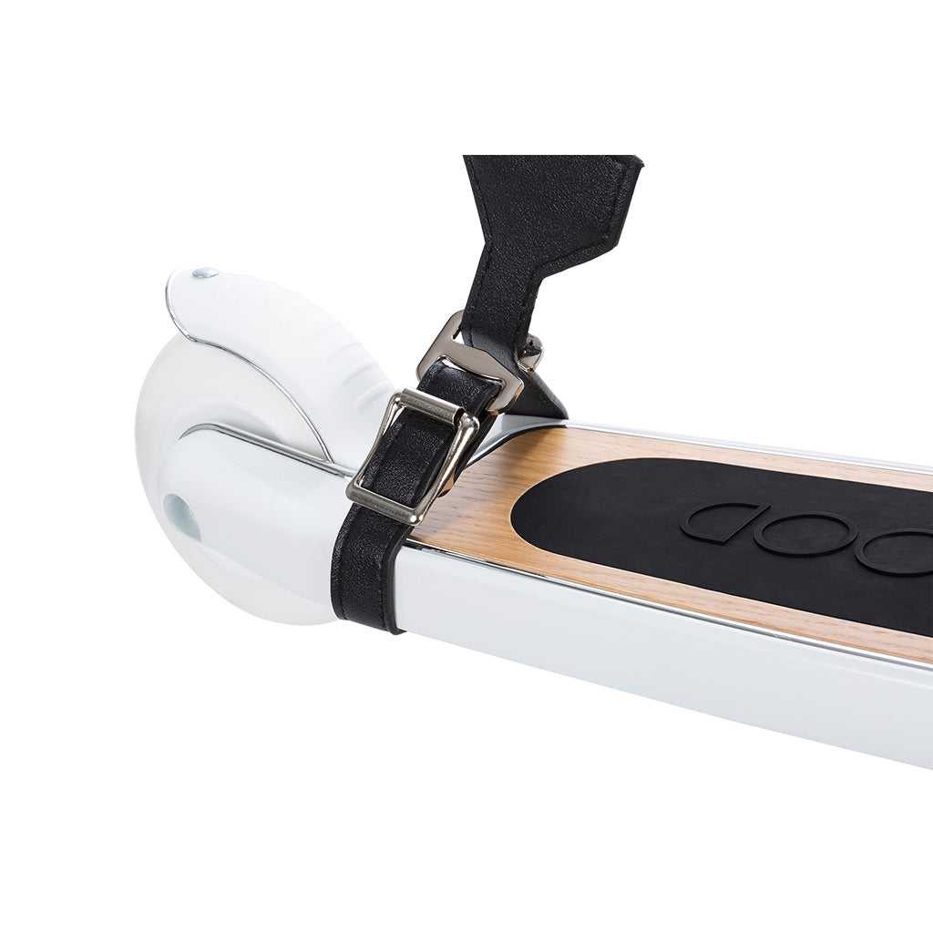 Banwood Carry Strap, Shoulder Strap for Skateboard, Scooter, and Balance Bike – Cream