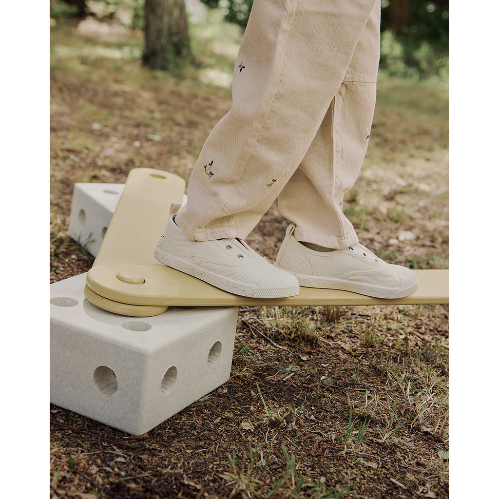 Modu Balance Track, Wooden and Foam Block Balancing Course - Sand Grey/ Honey Yellow