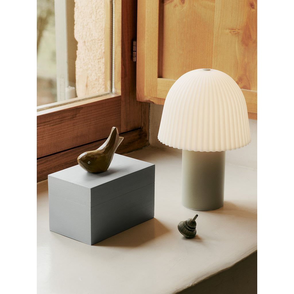 ferm Living, Frill Portable Lamp – Cashmere White