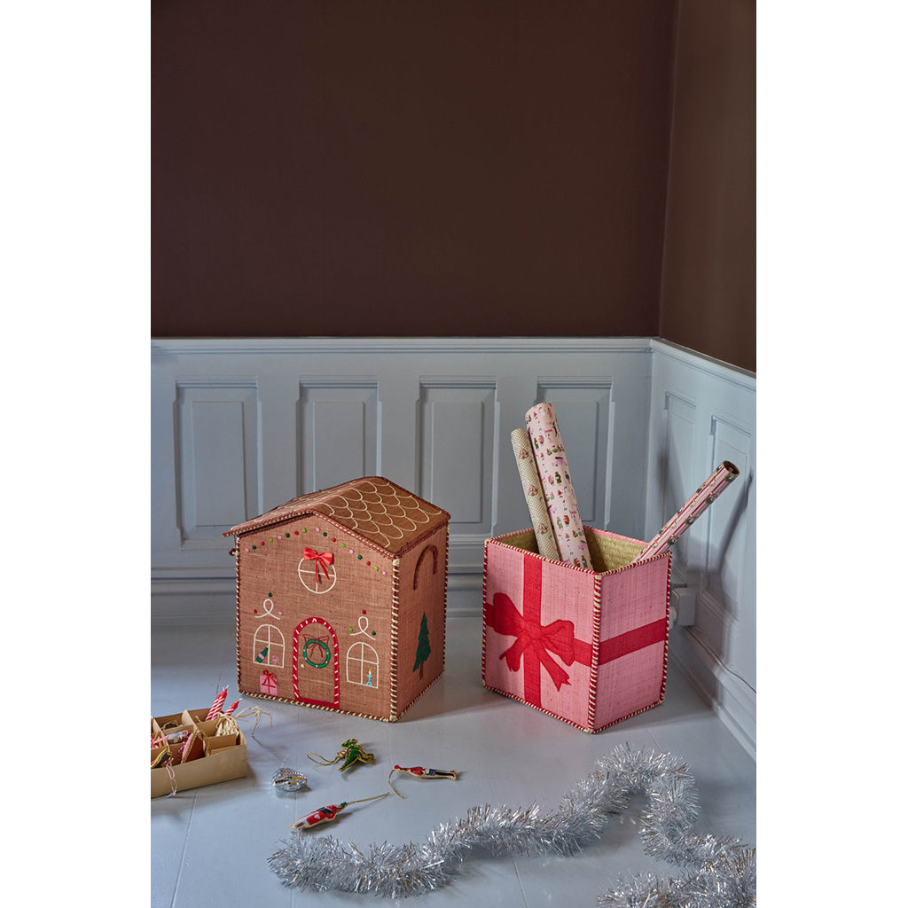 Rice Christmas Baskets in Raffia, Gingerbread Design, with Gift Box – Set of 2 pcs.