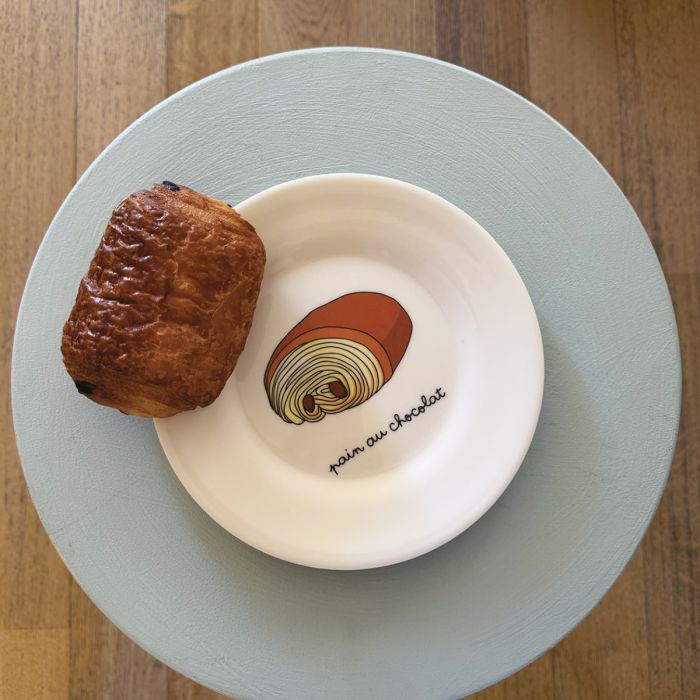 Petit Jour Paris, Flat Plate, Pastry – Pain au Chcolat