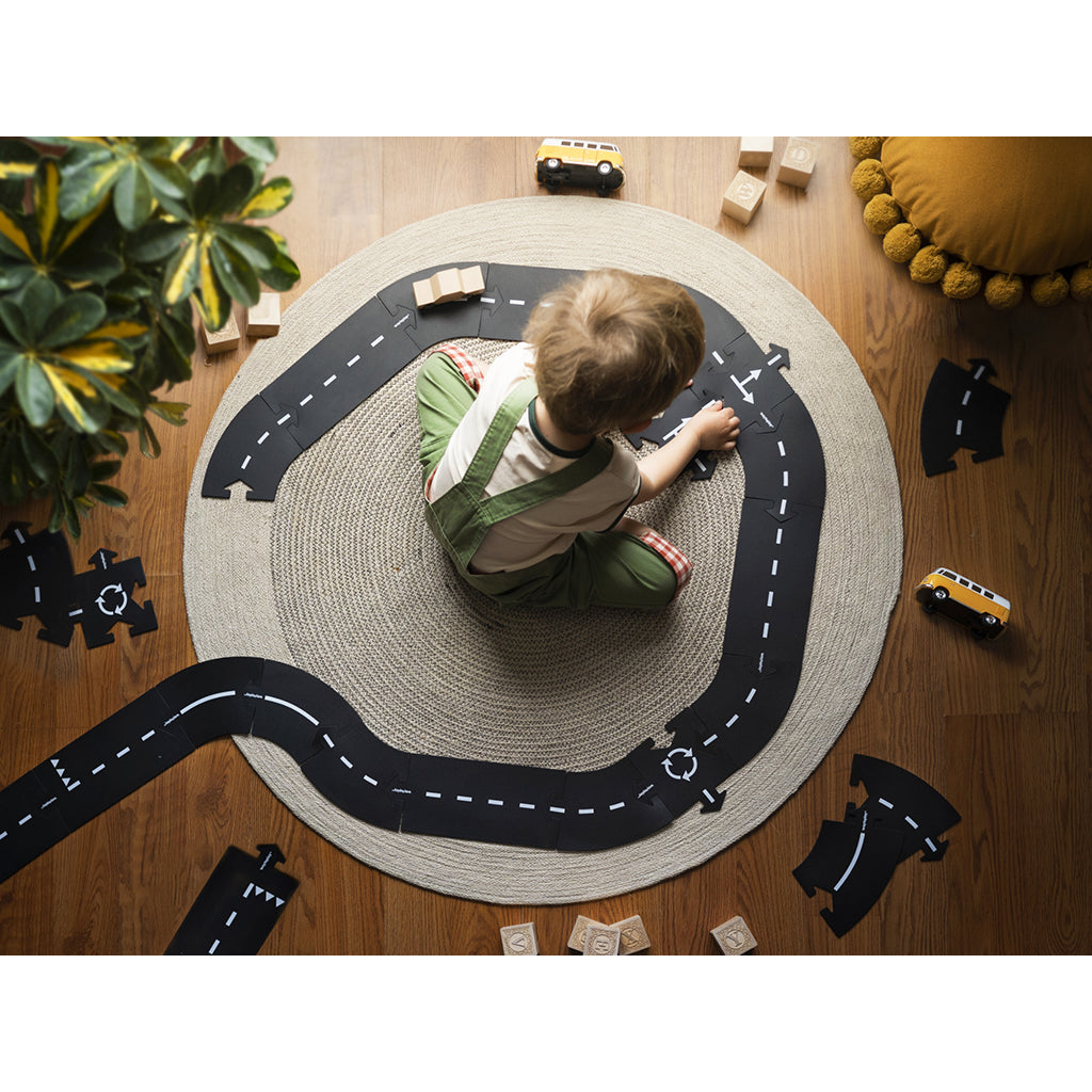 Waytoplay Rubber Car Track, 24 Pieces – Highway Car Edition