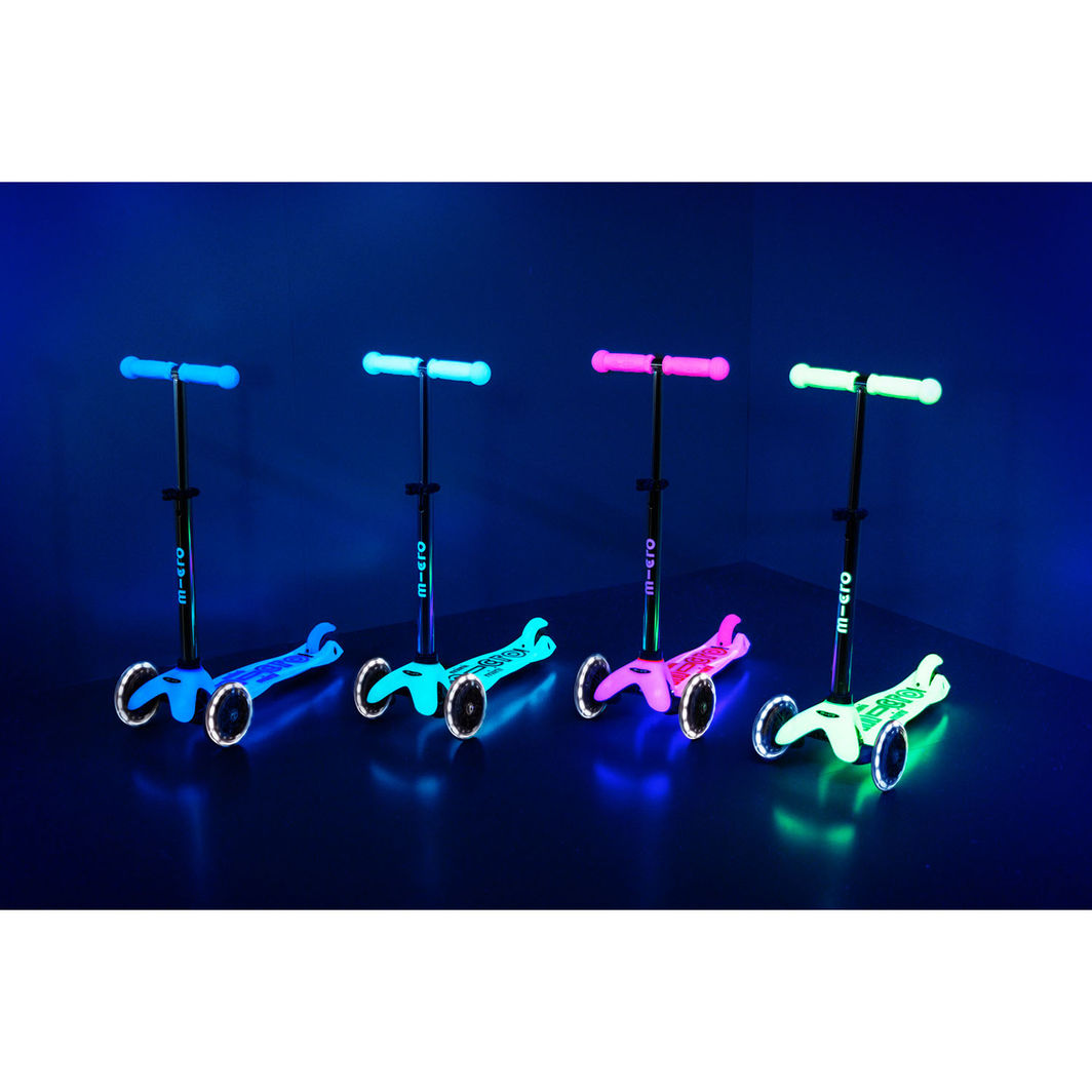 Micro Scooter, Mini Deluxe Glow LED Plus - Glacier Aqua