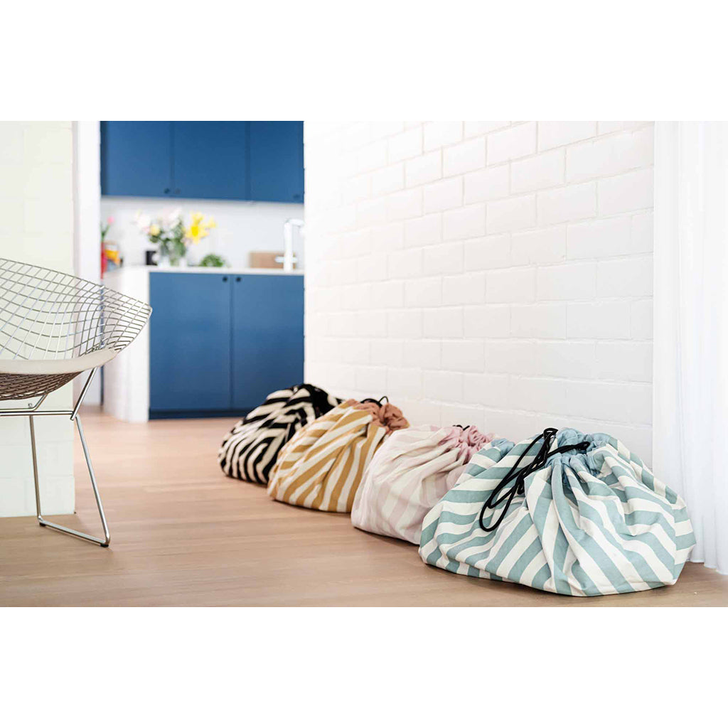 Play&Go To-i-én tæppe, Stripes black