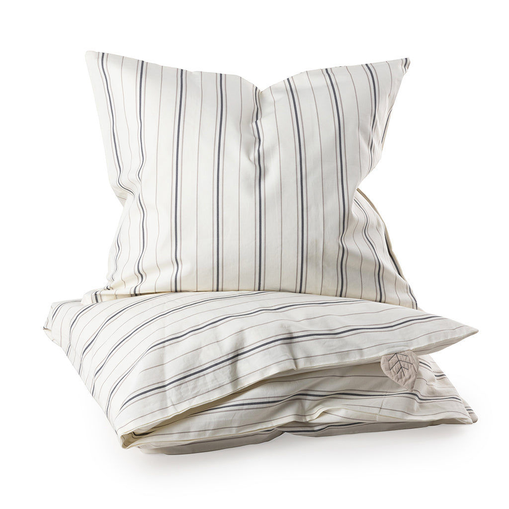 Sebra Juniorsengetøj, økologisk - Cream Stripe