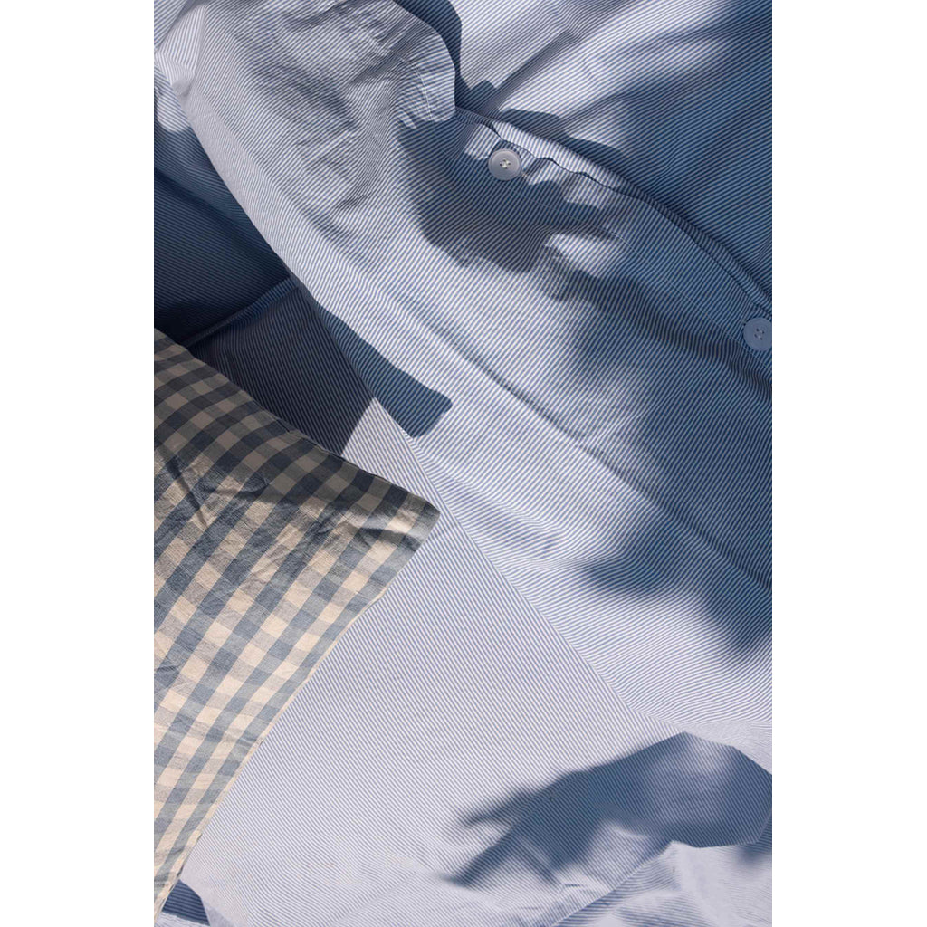 Studio Feder voksensengetøj, økologisk - Milk stripe XL