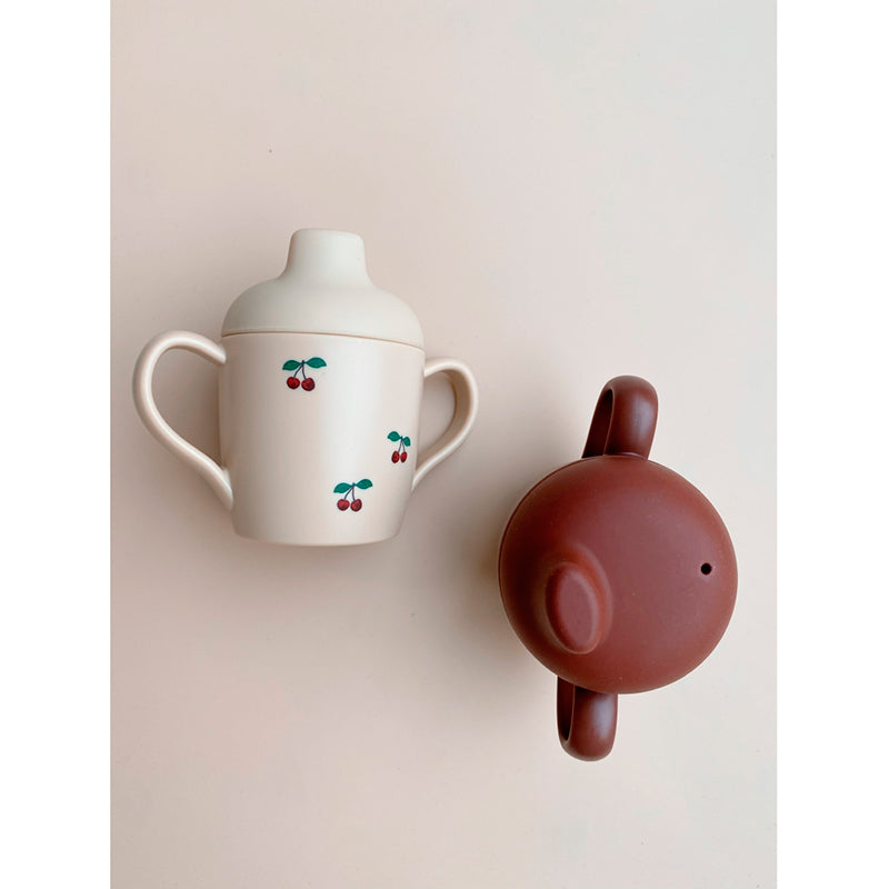 Konges Sløjd Silicone Sippy Cup Set with Spout, 2-Pack – Cherry