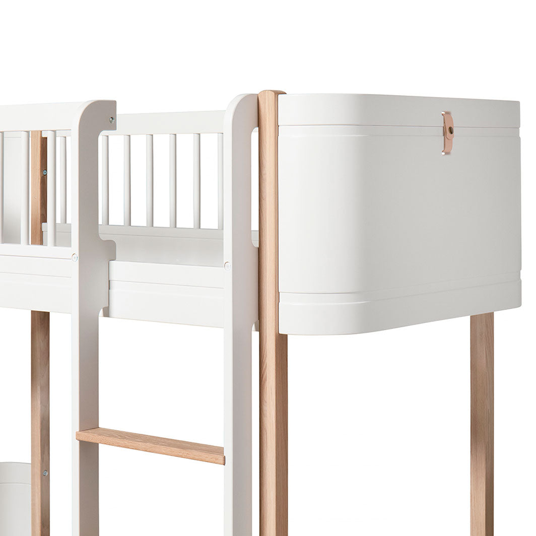 Oliver Furniture, Wood Mini+ Half-High Bed – White/Oak