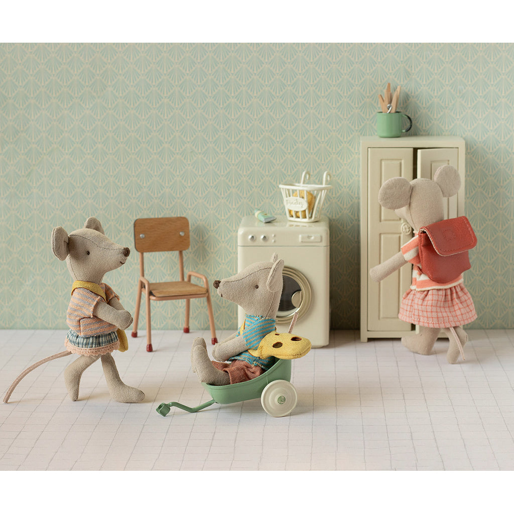 Maileg Accessories for Mice, Clothes and Bag for Big Sister - Coral