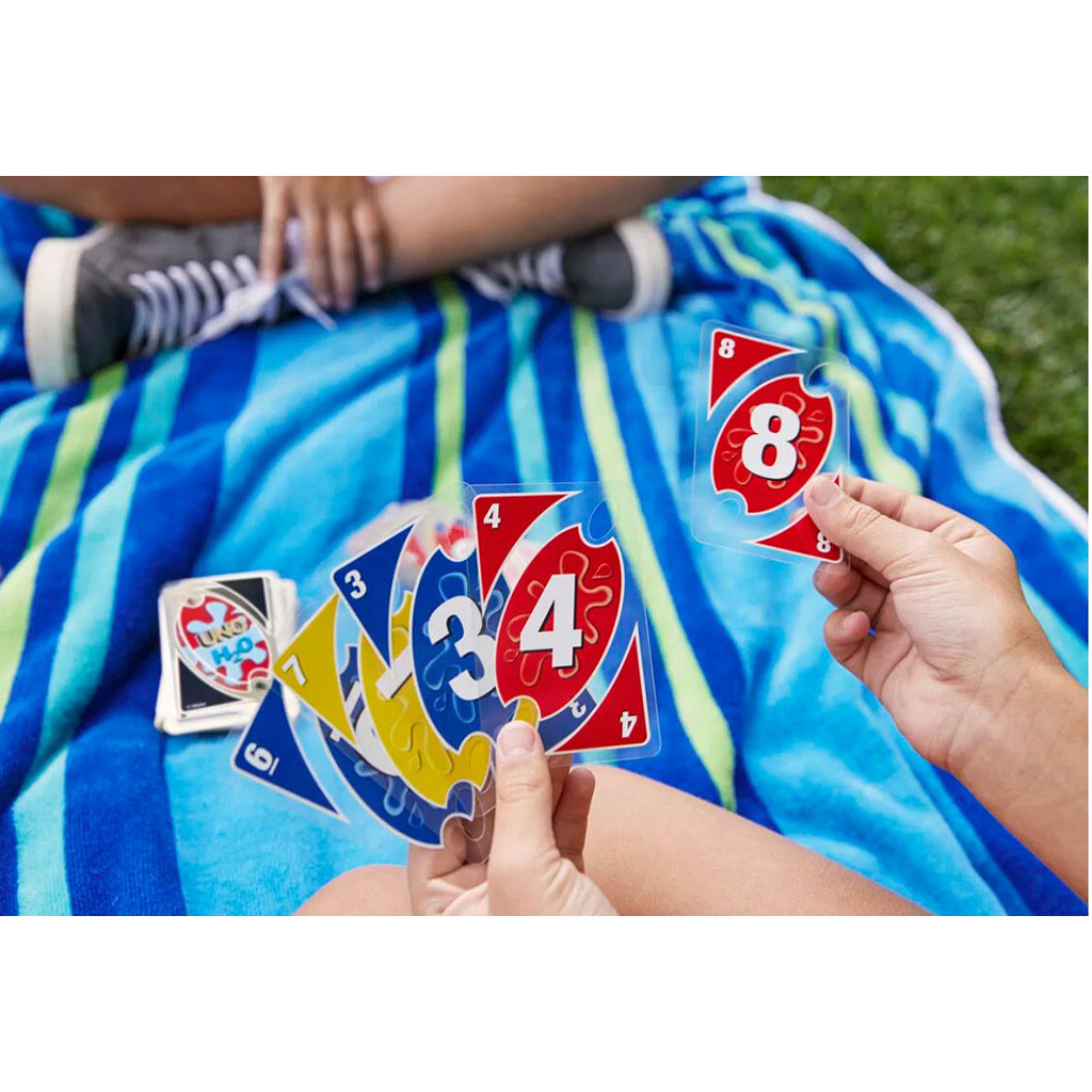 Uno Card Game, H2O to Go - Waterproof Edition