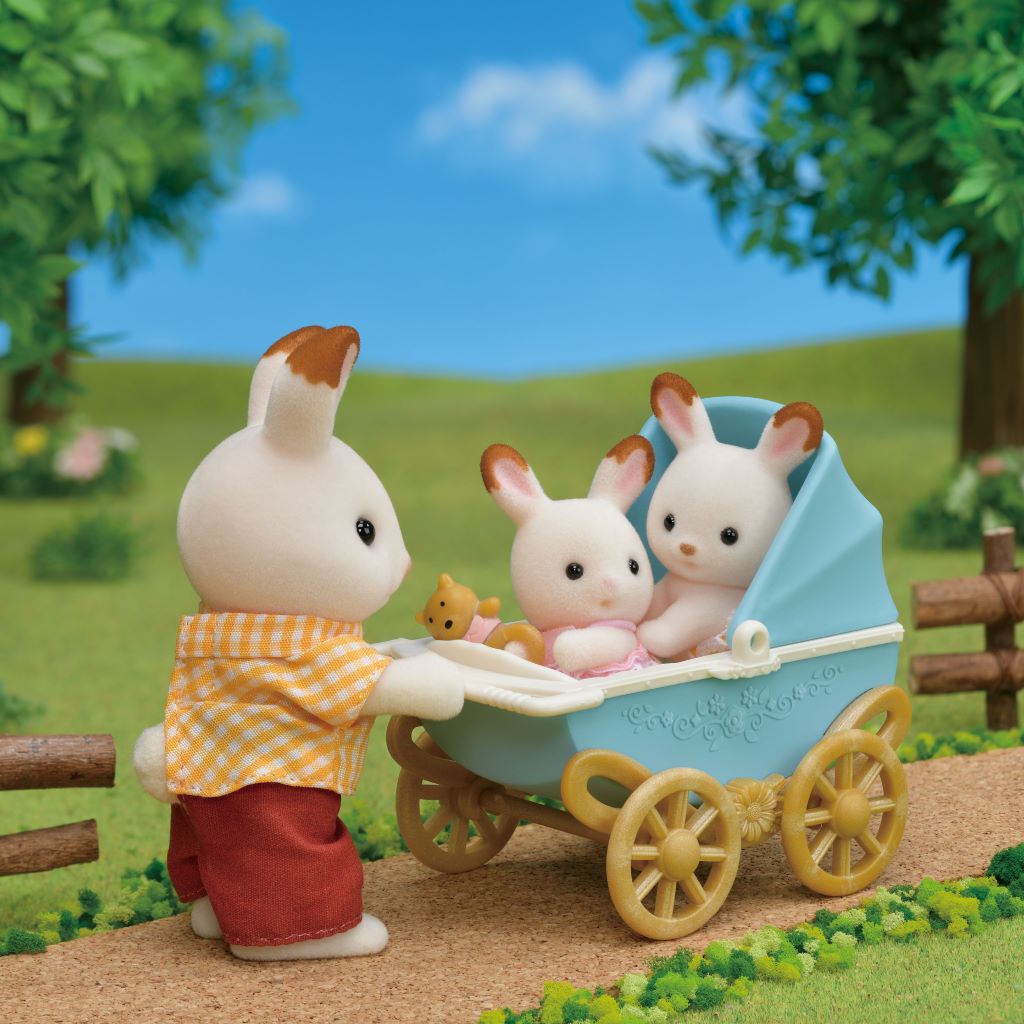 Sylvanian Families, Chocolate Rabbit Twin Set with Accessories