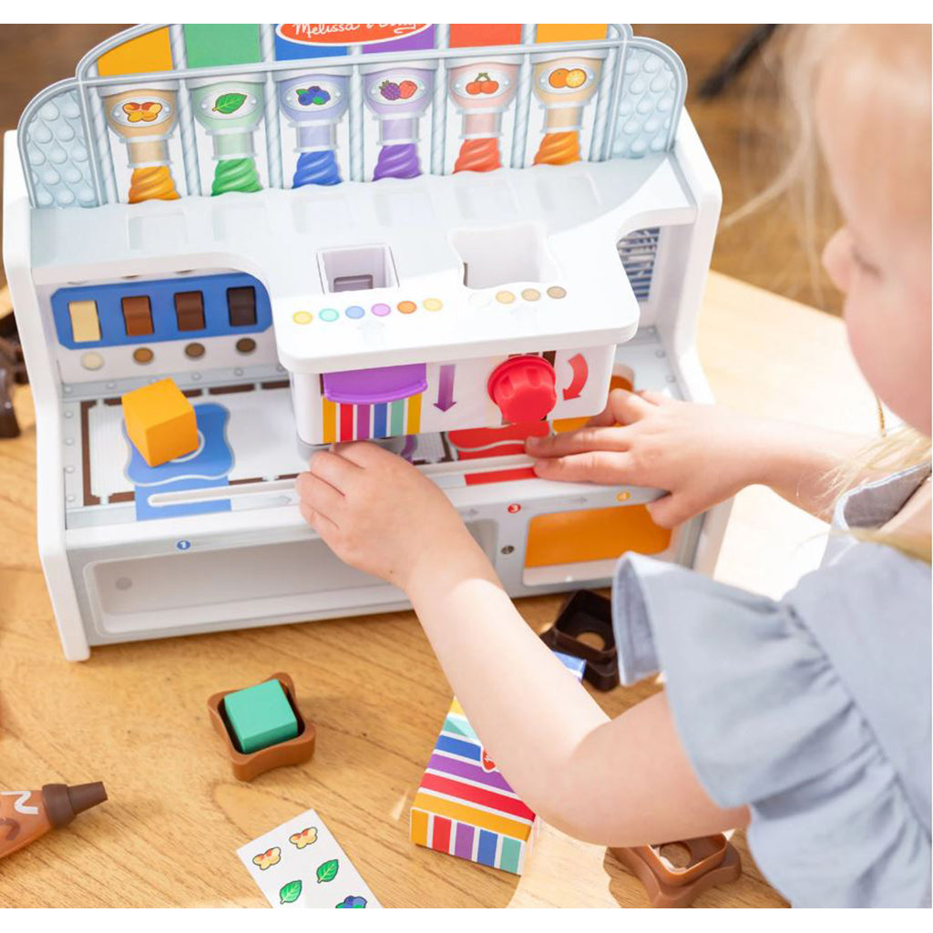 Melissa &amp; Doug legemad i træ, Chokoladefabrik