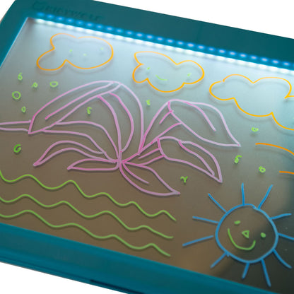 Moulin Roty Light-Up Drawing Board, Tout autour du monde