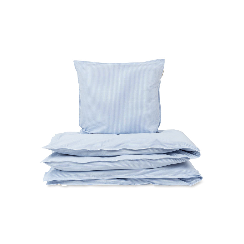 Studio Feder babysengetøj, økologisk percale - Milk stripe