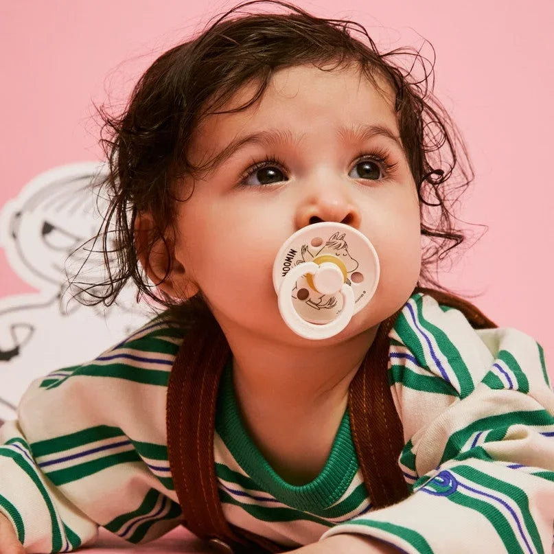 Bibs x Moomin Pacifiers in Natural Rubber, Size 2 – Snorkfrøken Ivory/Vanilla