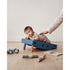 Modu Baby Motoriksæt i deep blue/sky blue med baby påmaven