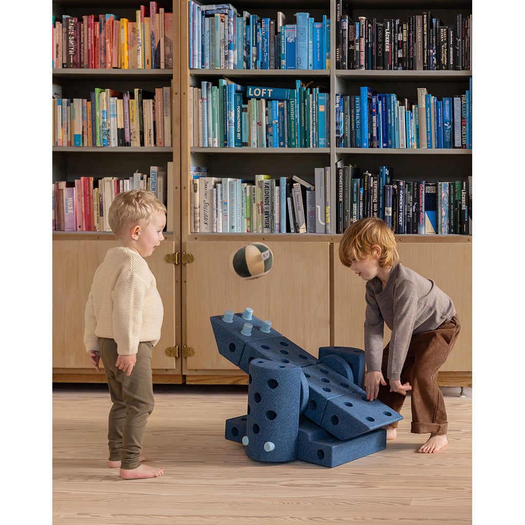 Modu Building Toy in Foam, Dreamer Set, 34 Pieces - Deep Blue/Sky Blue