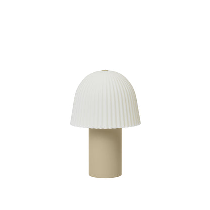 Ferm Living Frill bærbar lampe i cashmere hvid