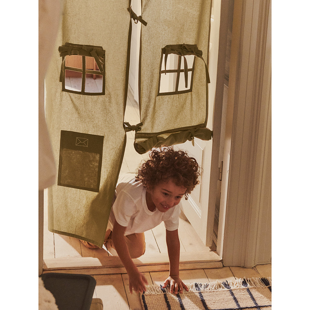 ferm Living legegardin, postkontor eller butik - Elm green