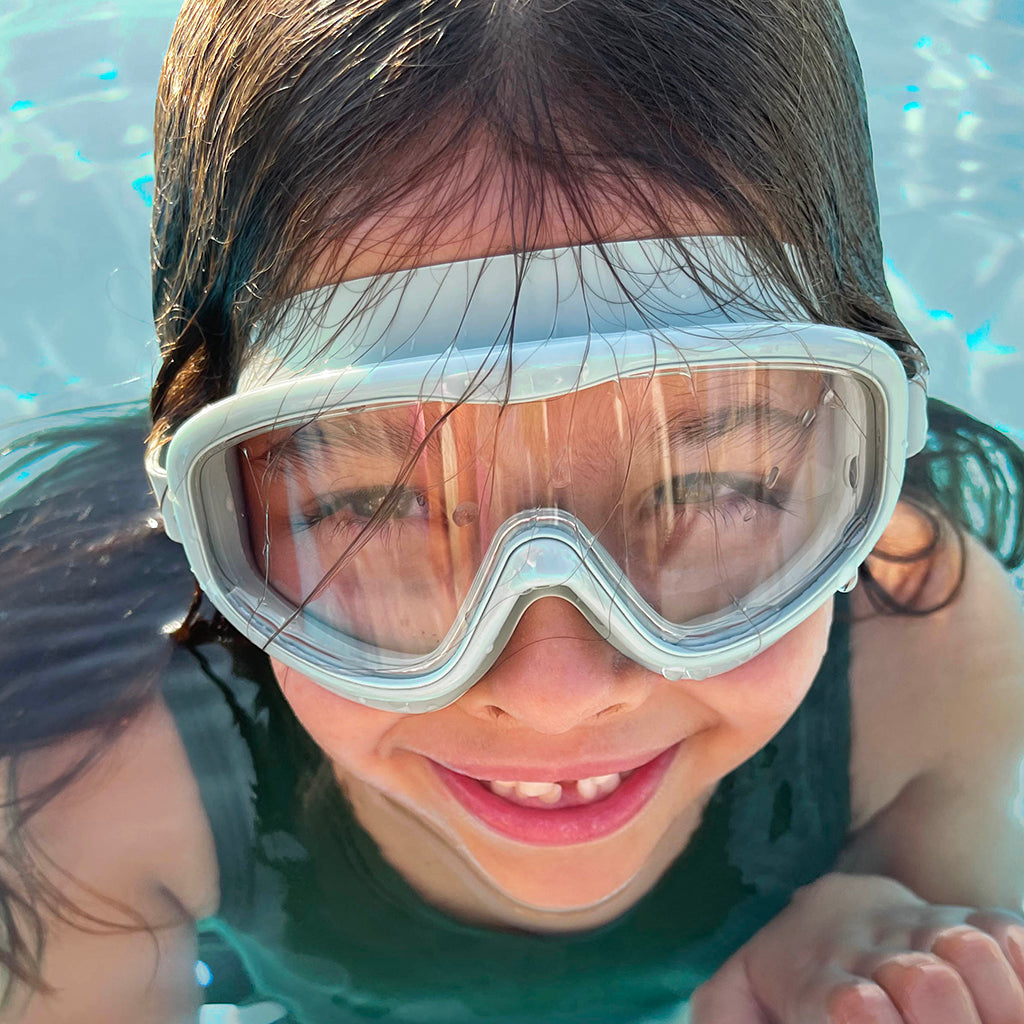 Petites Pommes Swimming Goggles, Ages 3-8 - Lemon
