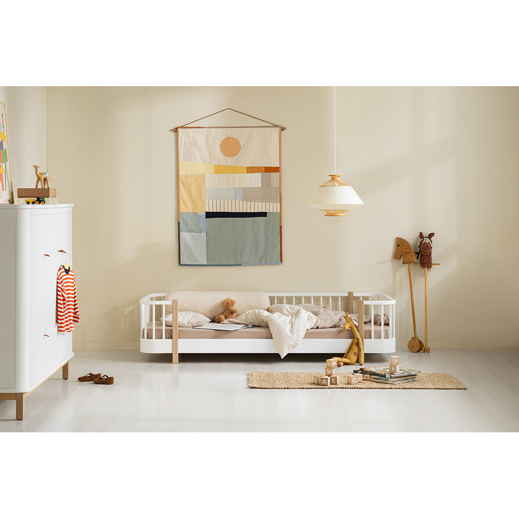 Oliver Furniture, Wood Original, Gulvseng - Hvid/Eg