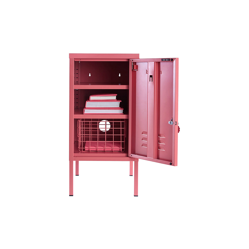 Mustard Made The Shorty Locker, Berry