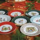 Petit Jour Paris, Peter Rabbit Christmas Plate - The Window