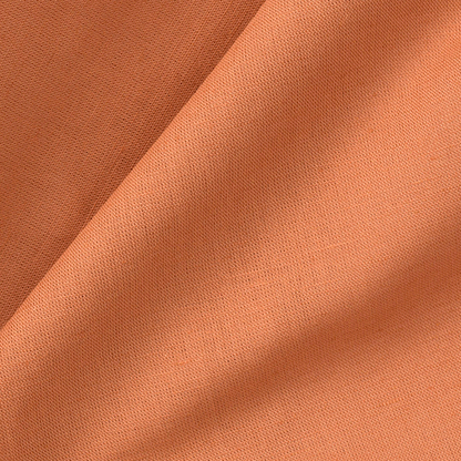 Karamel stof i et foldet design