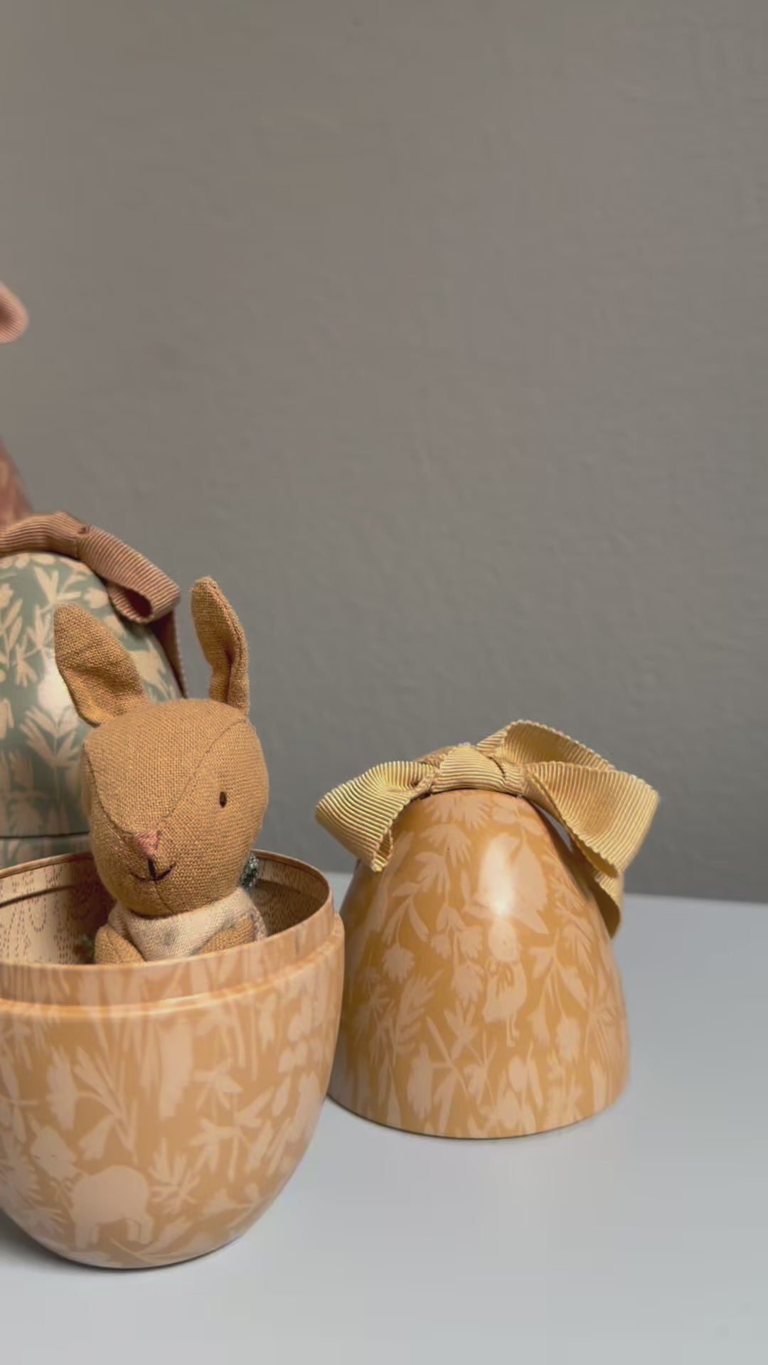 Maileg Easter Egg with Micro Lamb, Small - Pink