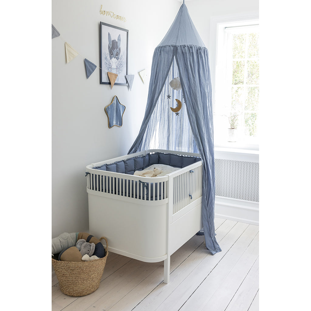 Sebra Bed Bumper, Kapok – Forest Lake Blue
