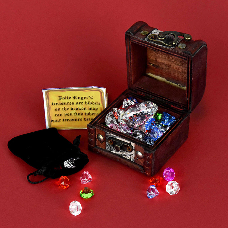 Robetoy Treasure Chest with Contents, Pirate Treasure with Diamonds