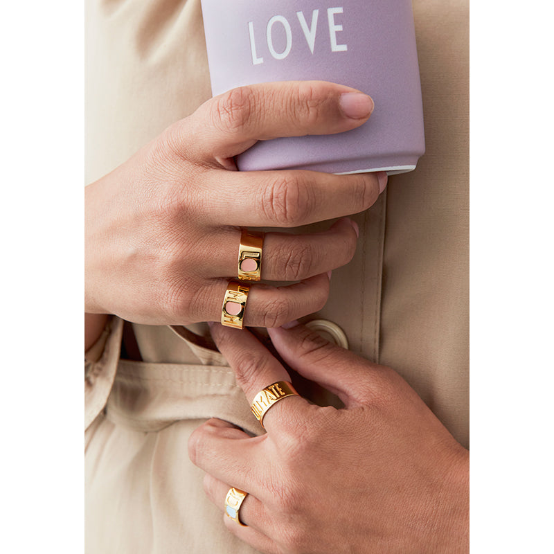 Design Letters Mom Ring, Gold - Nude - Size 50-56