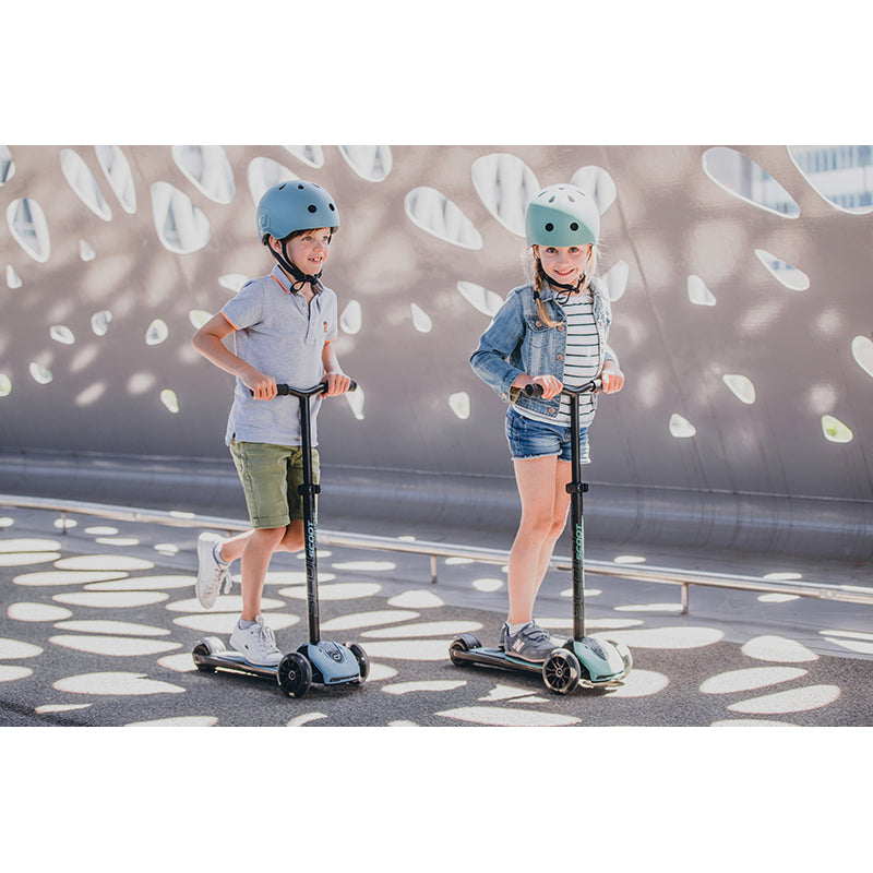 Scoot and Ride Highway Kick 5 Scooter - LED Peach