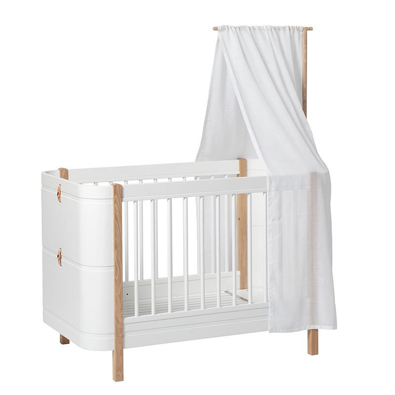 Oliver Furniture Wood Holder for Mini+ Basic Canopy or Mobile, Oak