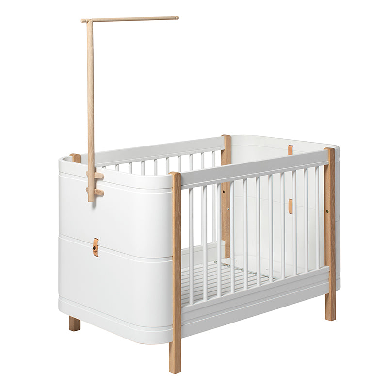 Oliver Furniture Wood Holder for Mini+ Basic Canopy or Mobile, Oak